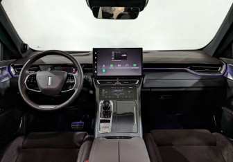 Подержанный автомобиль Wey 05 2023 года (14 фото)