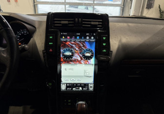 Подержанный автомобиль Toyota Land Cruiser Prado 2011 года (16 фото)