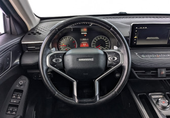 Подержанный автомобиль Haval Jolion 2022 года (20 фото)