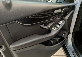 Подержанный автомобиль Mercedes-Benz GLC Coupe 2018 года (19 фото)