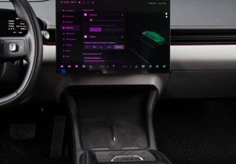 Подержанный автомобиль Zeekr 007 2024 года (14 фото)