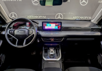 Подержанный автомобиль Haval Jolion 2022 года (14 фото)