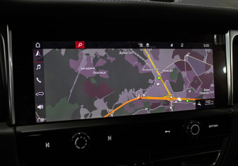 Подержанный автомобиль Porsche Macan 2023 года (19 фото)