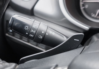 Подержанный автомобиль Suzuki Vitara 2016 года (17 фото)