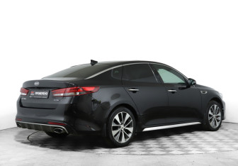 Подержанный автомобиль Kia Optima Sedan 2016 года (5 фото)