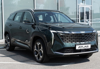 Новый Geely Atlas 2025 (8 фото)