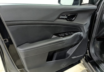 Подержанный автомобиль Kia Sportage 2023 года (18 фото)