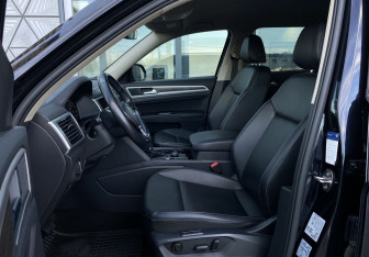 Подержанный автомобиль Volkswagen Teramont 2018 года (22 фото)