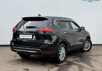 Подержанный автомобиль Nissan X-Trail 2019 года (5 фото)