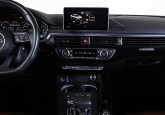 Подержанный автомобиль Audi A5 Coupe 2019 года (14 фото)