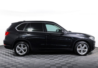 Подержанный автомобиль BMW X5 2014 года (4 фото)