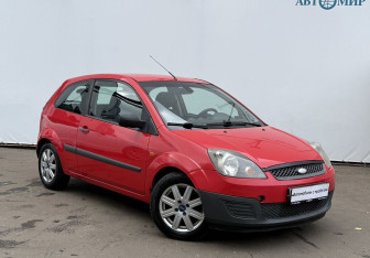 Подержанный автомобиль Ford Fiesta Hatchback 2006 года (3 фото)