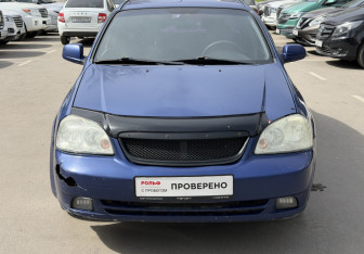Подержанный автомобиль Chevrolet Lacetti Sedan 2008 года (2 фото)