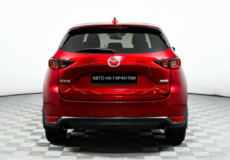 Подержанный автомобиль Mazda CX-5 2017 года (6 фото)
