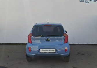 Подержанный автомобиль Kia Picanto 2014 года (6 фото)