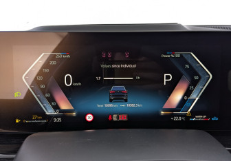 Подержанный автомобиль BMW X5 2025 года (15 фото)