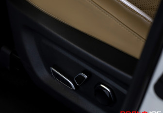 Подержанный автомобиль Changan UNI-K 2023 года (19 фото)