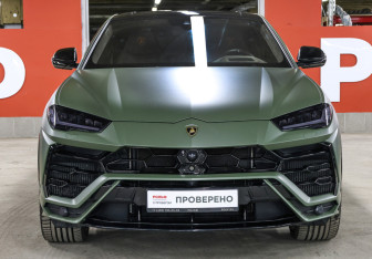 Подержанный автомобиль Lamborghini Urus 2020 года (2 фото)