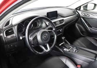 Подержанный автомобиль Mazda 6 Sedan 2018 года (9 фото)