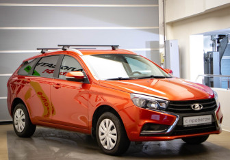 Подержанный автомобиль LADA (ВАЗ) Vesta Wagon 2020 года (3 фото)