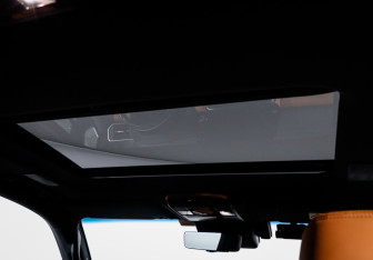 Подержанный автомобиль Lexus LX 2024 года (18 фото)