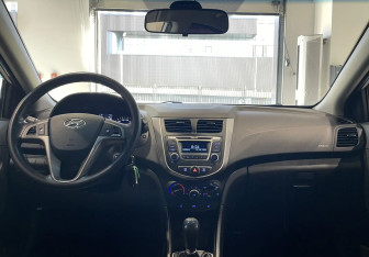 Подержанный автомобиль Hyundai Solaris Sedan 2014 года (9 фото)