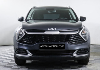 Подержанный автомобиль Kia Sportage 2022 года (2 фото)