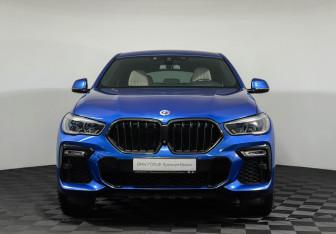 Подержанный автомобиль BMW X6 2019 года (3 фото)