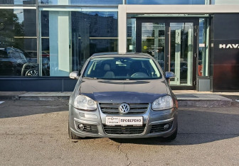 Подержанный автомобиль Volkswagen Jetta Sedan 2009 года (2 фото)