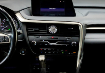 Подержанный автомобиль Lexus RX 2017 года (15 фото)