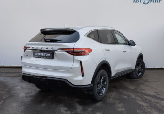 Подержанный автомобиль Haval F7 2022 года (8 фото)