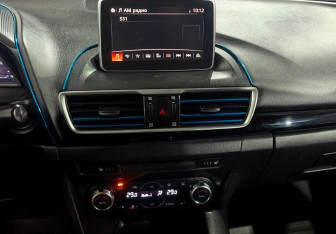 Подержанный автомобиль Mazda 3 Sedan 2014 года (14 фото)