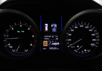 Подержанный автомобиль Toyota Land Cruiser Prado 2013 года (11 фото)