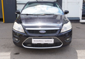 Подержанный автомобиль Ford Focus Hatchback 2010 года (2 фото)
