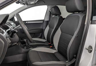 Подержанный автомобиль Skoda Rapid Liftback 2019 года (20 фото)