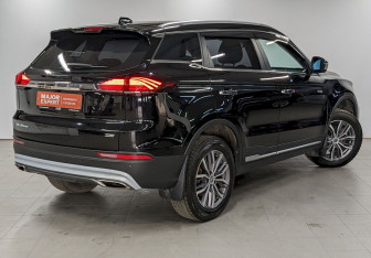 Подержанный автомобиль Geely Atlas Pro 2023 года (5 фото)