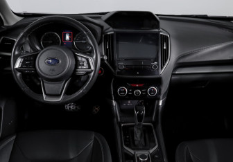 Подержанный автомобиль Subaru Forester Suv 2020 года (12 фото)