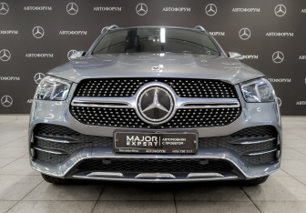 Подержанный автомобиль Mercedes-Benz GLE 2021 года (2 фото)