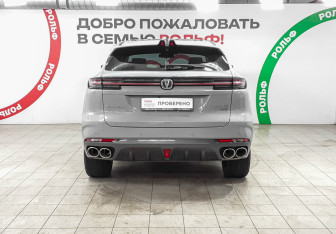 Подержанный автомобиль Changan UNI-K 2024 года (5 фото)