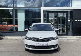 Подержанный автомобиль Skoda Rapid Liftback 2020 года (2 фото)