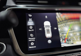 Подержанный автомобиль Geely Atlas Pro 2023 года (17 фото)