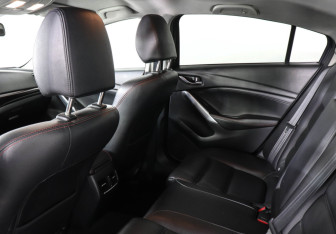 Подержанный автомобиль Mazda 6 Sedan 2013 года (12 фото)