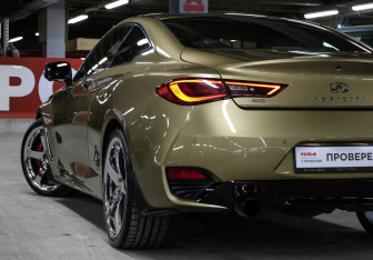 Подержанный автомобиль Infiniti Q60 Coupe 2017 года (24 фото)