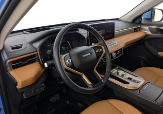 Подержанный автомобиль Haval Jolion 2022 года (16 фото)