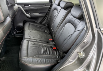 Подержанный автомобиль Haval H6 2019 года (12 фото)