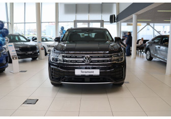 Новый Volkswagen Teramont 2025 (9 фото)