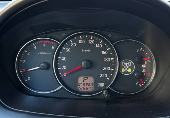 Подержанный автомобиль Mitsubishi Pajero Sport 2012 года (12 фото)