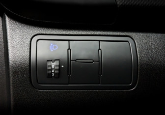 Подержанный автомобиль Hyundai Solaris Sedan 2015 года (26 фото)