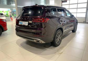 Подержанный автомобиль Chery Tiggo 8 Pro 2021 года (4 фото)