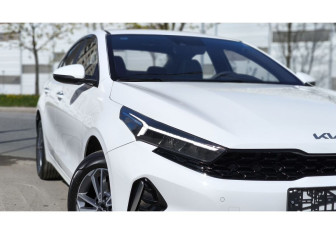 Новый Kia K3 Sedan 2025 (8 фото)